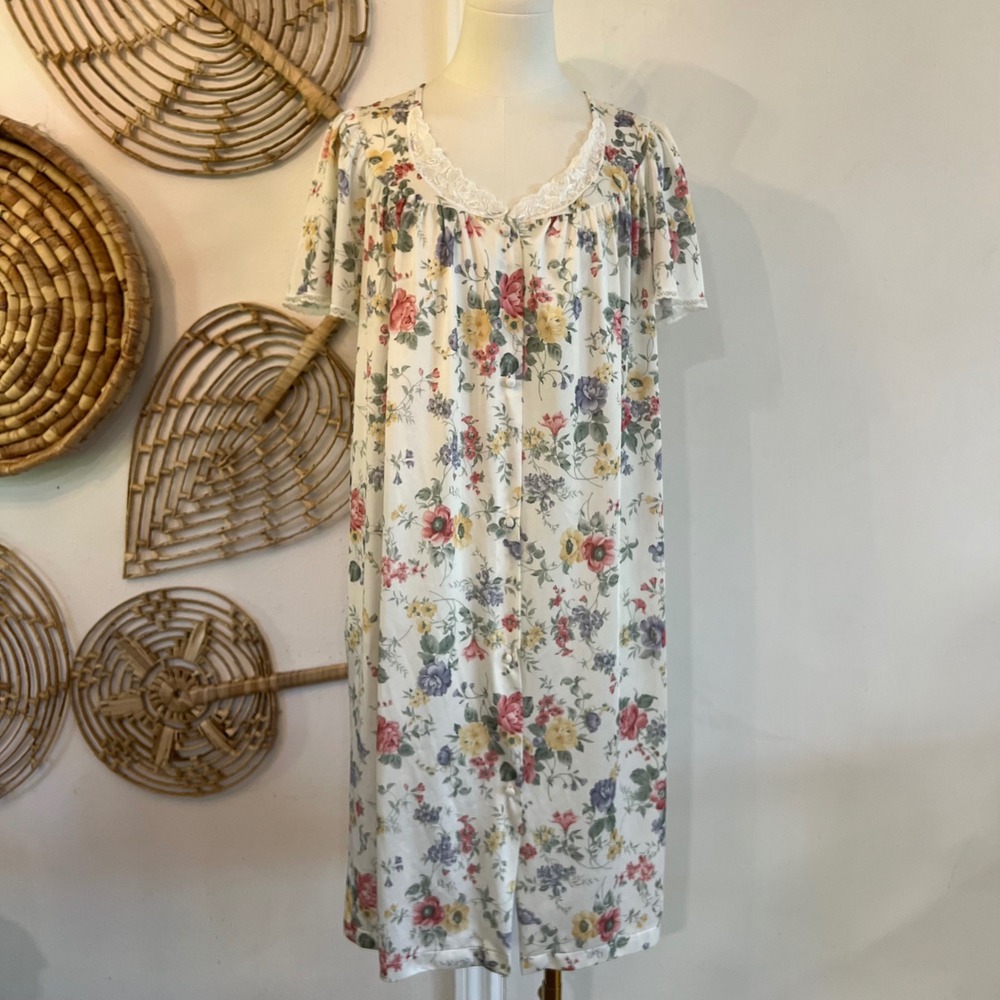Vintage Vanity Fair Floral Lace Nightgown Cottagecore Prairie Dress USA M